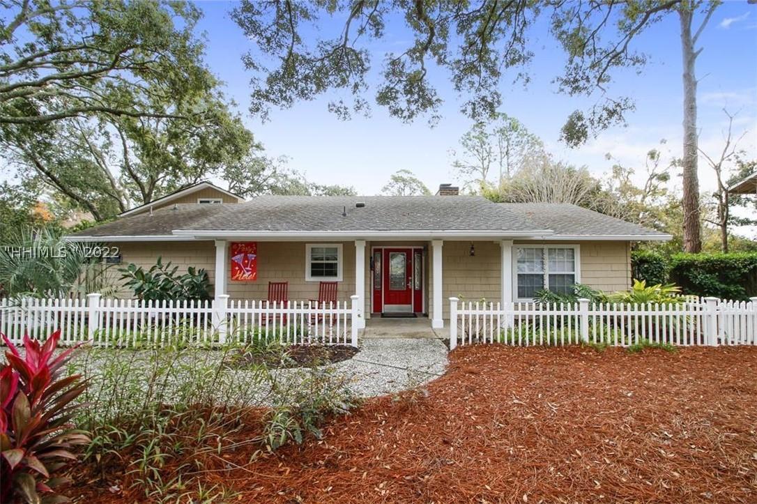 44 Folly Field Rd., Hilton Head Island, SC 29928