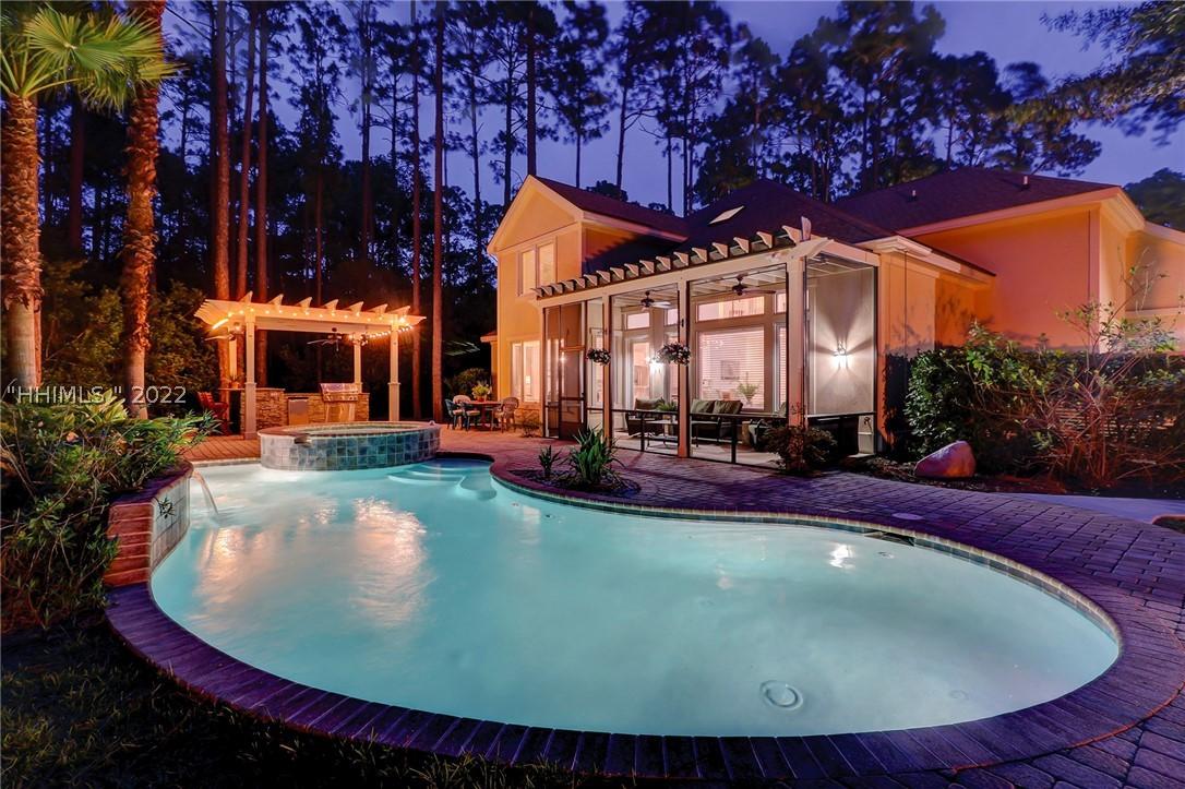 6 Wild Azalea Ln., Hilton Head Island, SC 29926