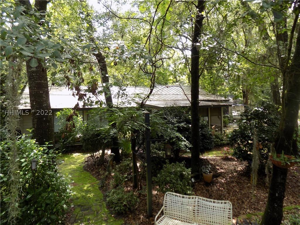 55 Confederate Ave, Bluffton, SC 29910