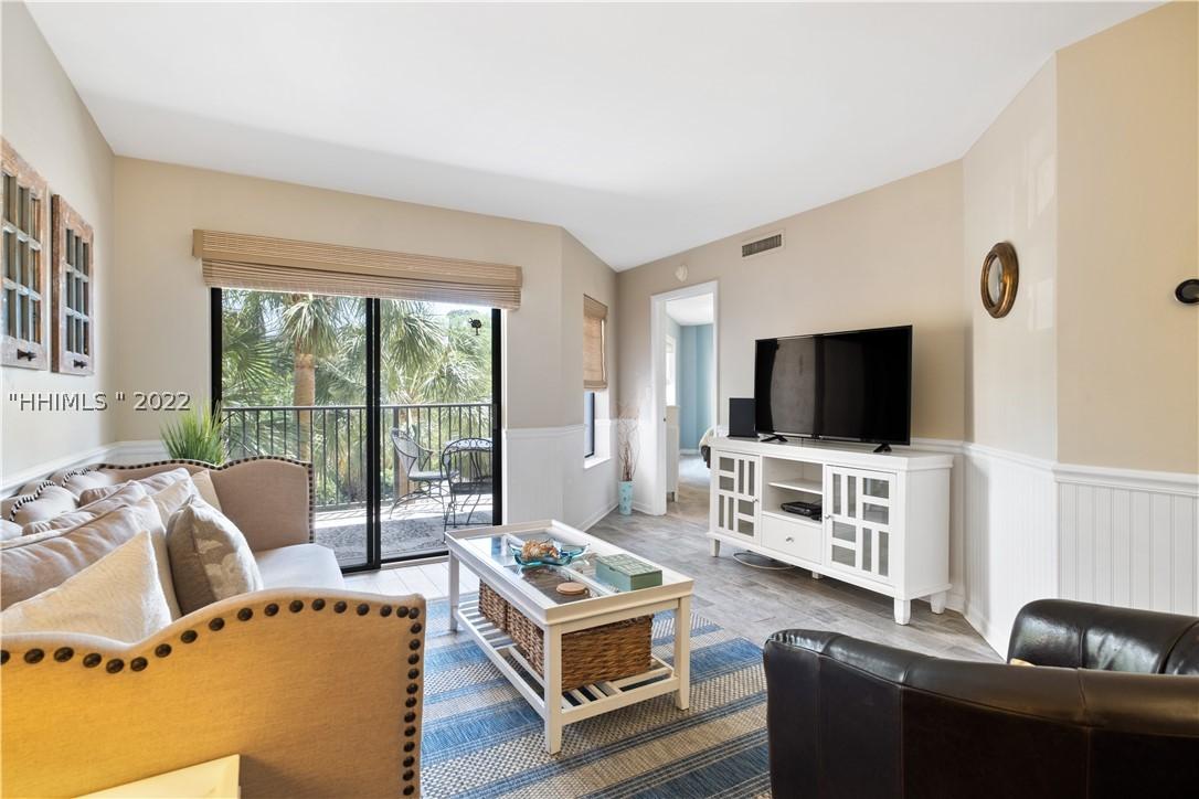 10 Lemoyne Ave. #304, Hilton Head Island, SC 29928