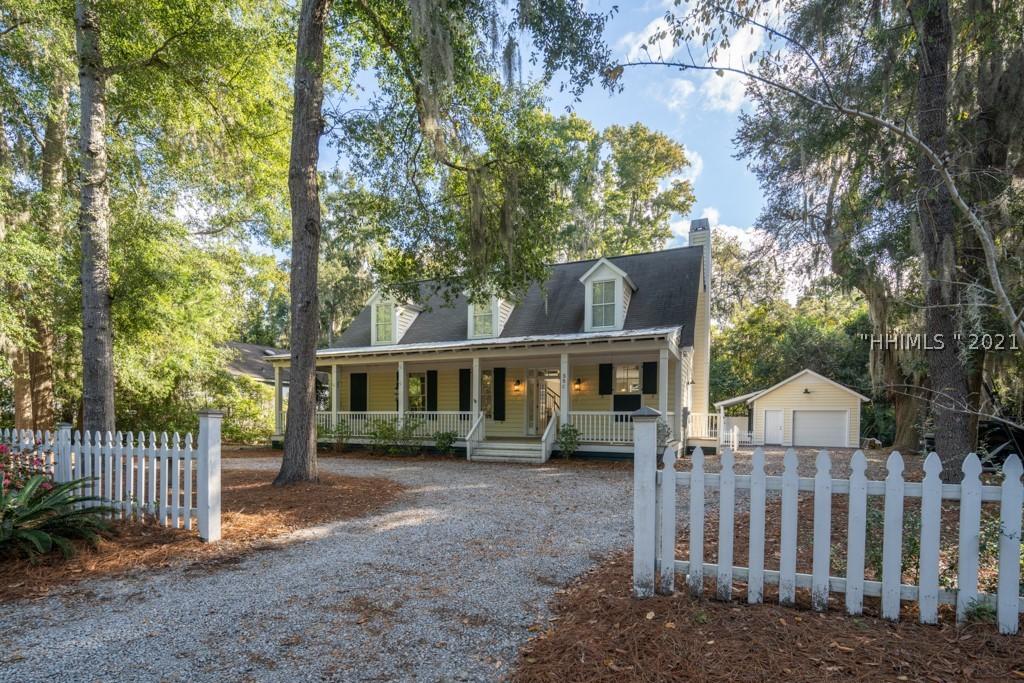 35 Thomas Heyward St., Bluffton, SC 29910