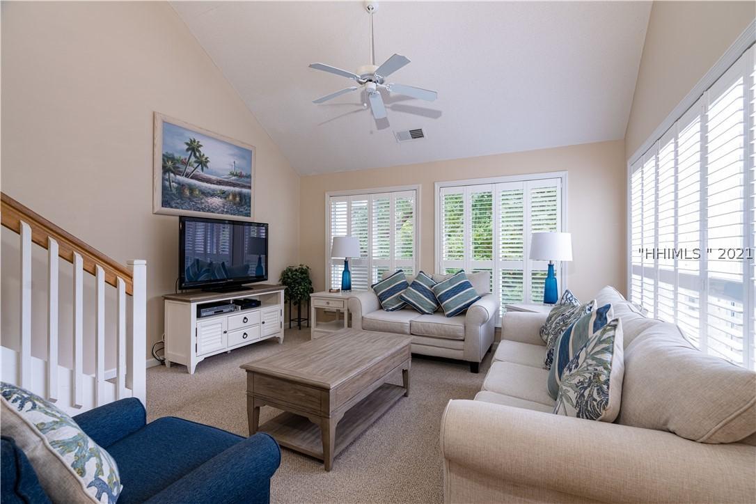 19 Wimbledon Ct. #206, Hilton Head Island, SC 29928
