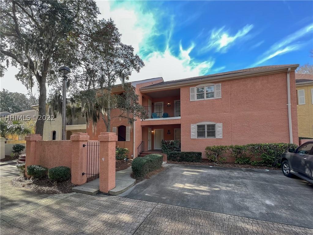 2 Wimbledon Ct. #103, Hilton Head Island, SC 29928