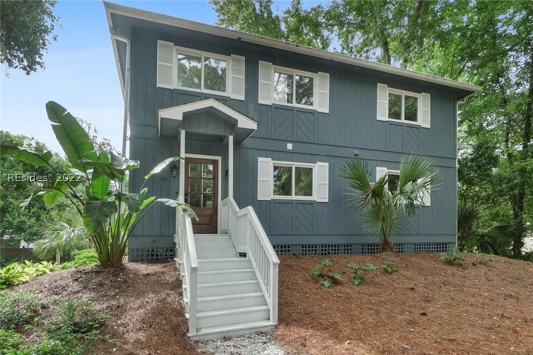 66 Folly Field Rd., Hilton Head Island, SC 29928