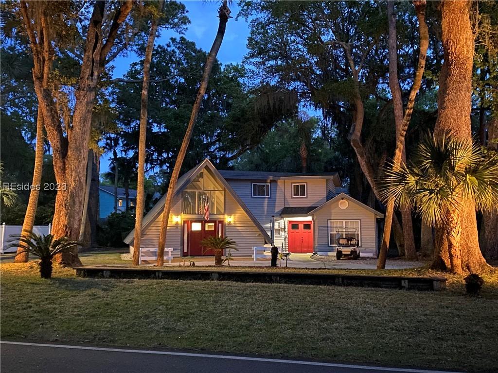 38 Lagoon Rd., Hilton Head Island, SC 29928