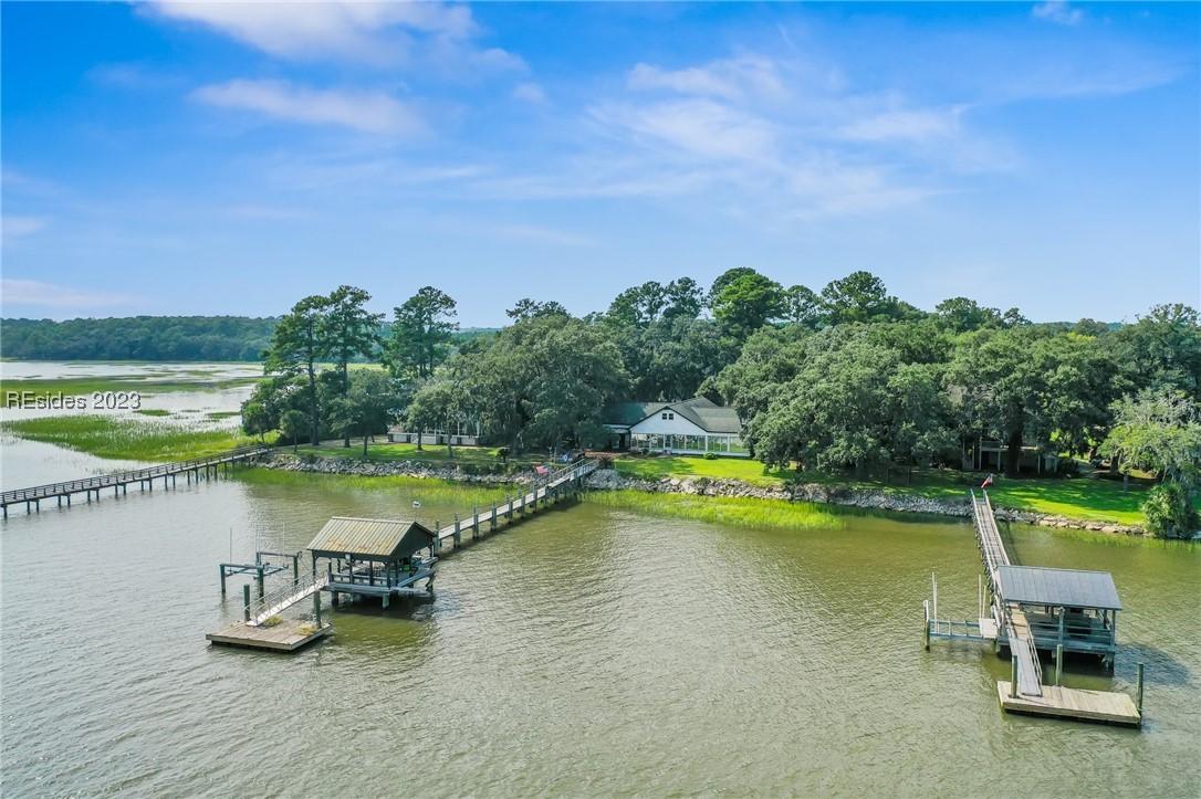 290 Perryclear Dr., Beaufort, SC 29906