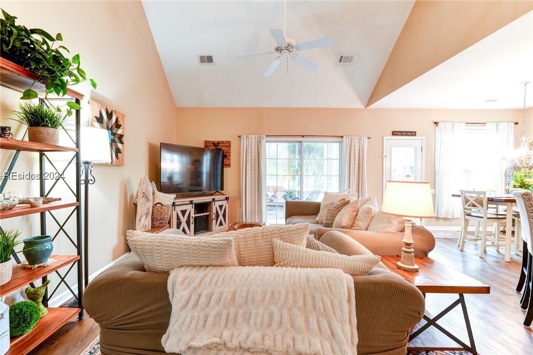 209 Pinecrest Cir., Bluffton, SC 29910