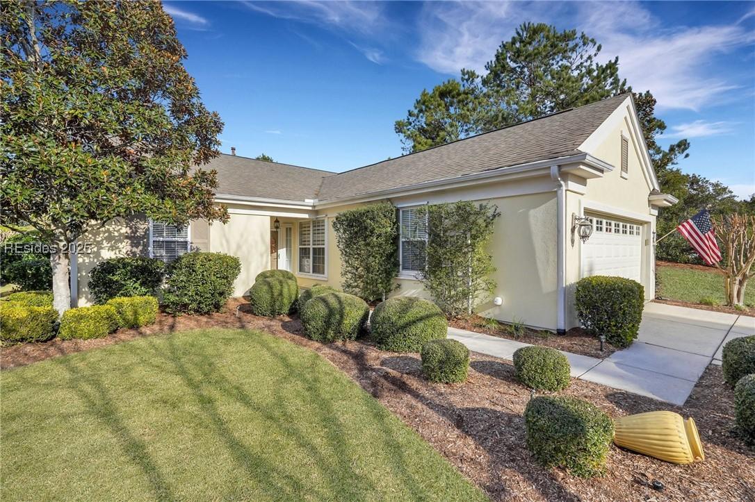 10 Pebble Ct., Okatie, SC 29909