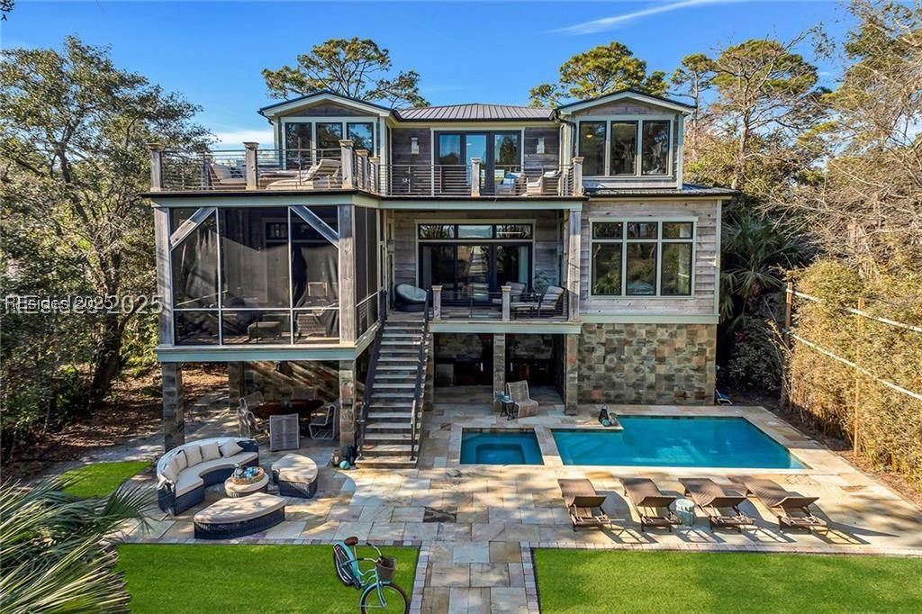 9 Bayberry Ln., Hilton Head Island, SC 29928