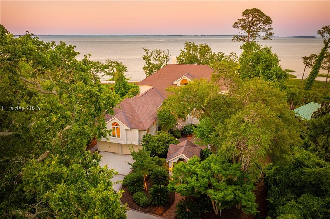 18 Oyster Shell Ln., Hilton Head Island, SC 29926
