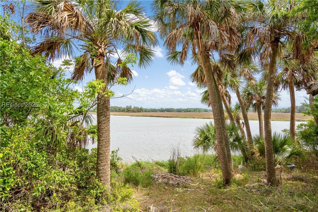 54 Bud Miley Dr., Saint Helena Island, SC 29920