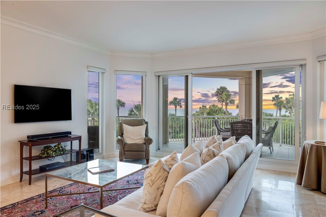 164 S Shore Dr. #205, Hilton Head Island, SC 29928