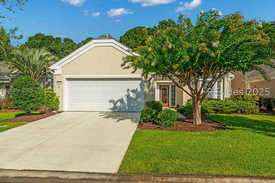28 Candlelight Ln., Bluffton, SC 29909