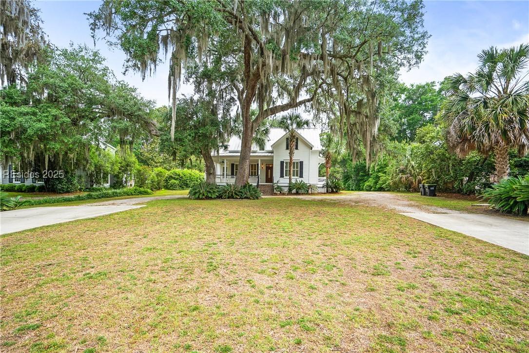 110 Fort Marion Rd., Beaufort, SC 29902