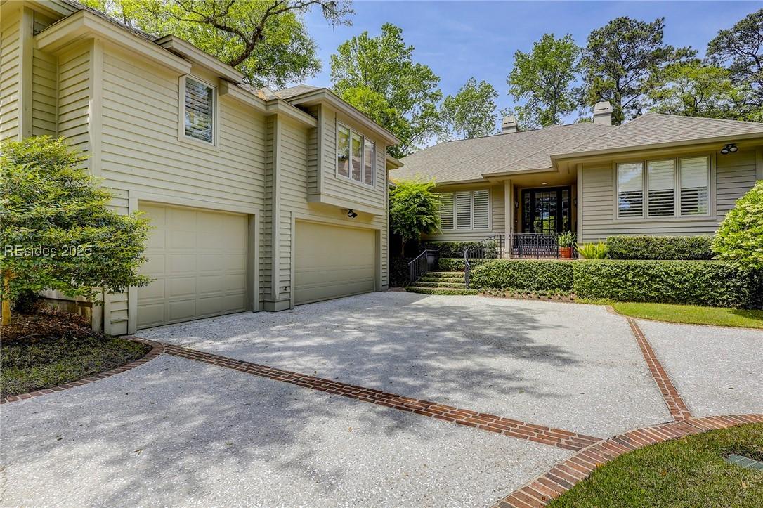 28 Red Oak Rd., Hilton Head Island, SC 29928