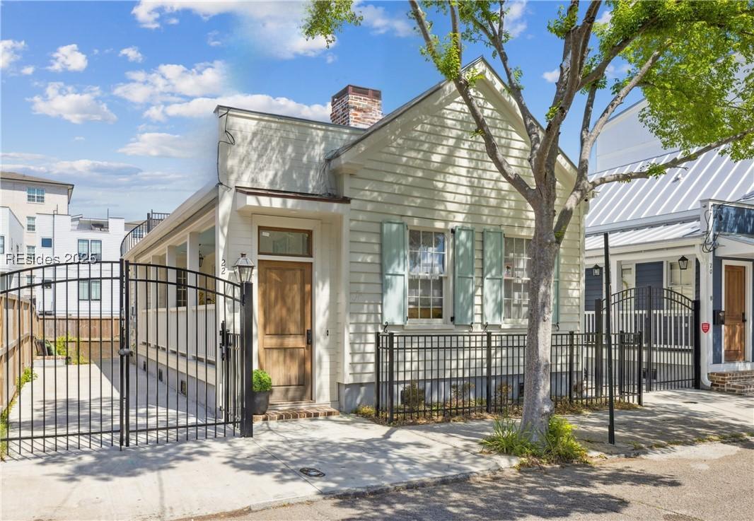 22 Sheppard St., Charleston, SC 29403