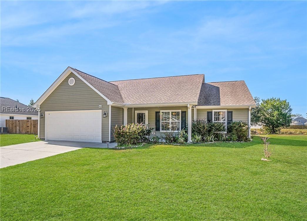 464 Ridgeland Lakes Dr., Ridgeland, SC 29936