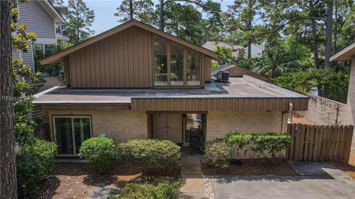 2 Windjammer Ct., Hilton Head Island, SC 29928