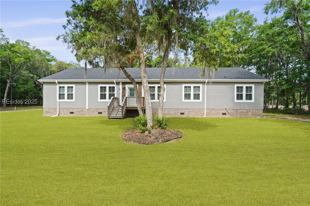 213 Tom Fripp Rd., Saint Helena Island, SC 29920