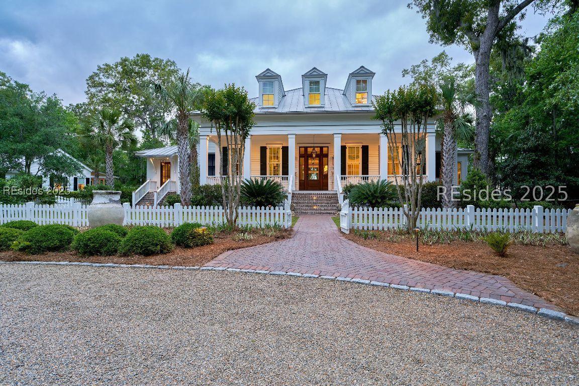 407 Old Palmetto Bluff Rd., Bluffton, SC 29910