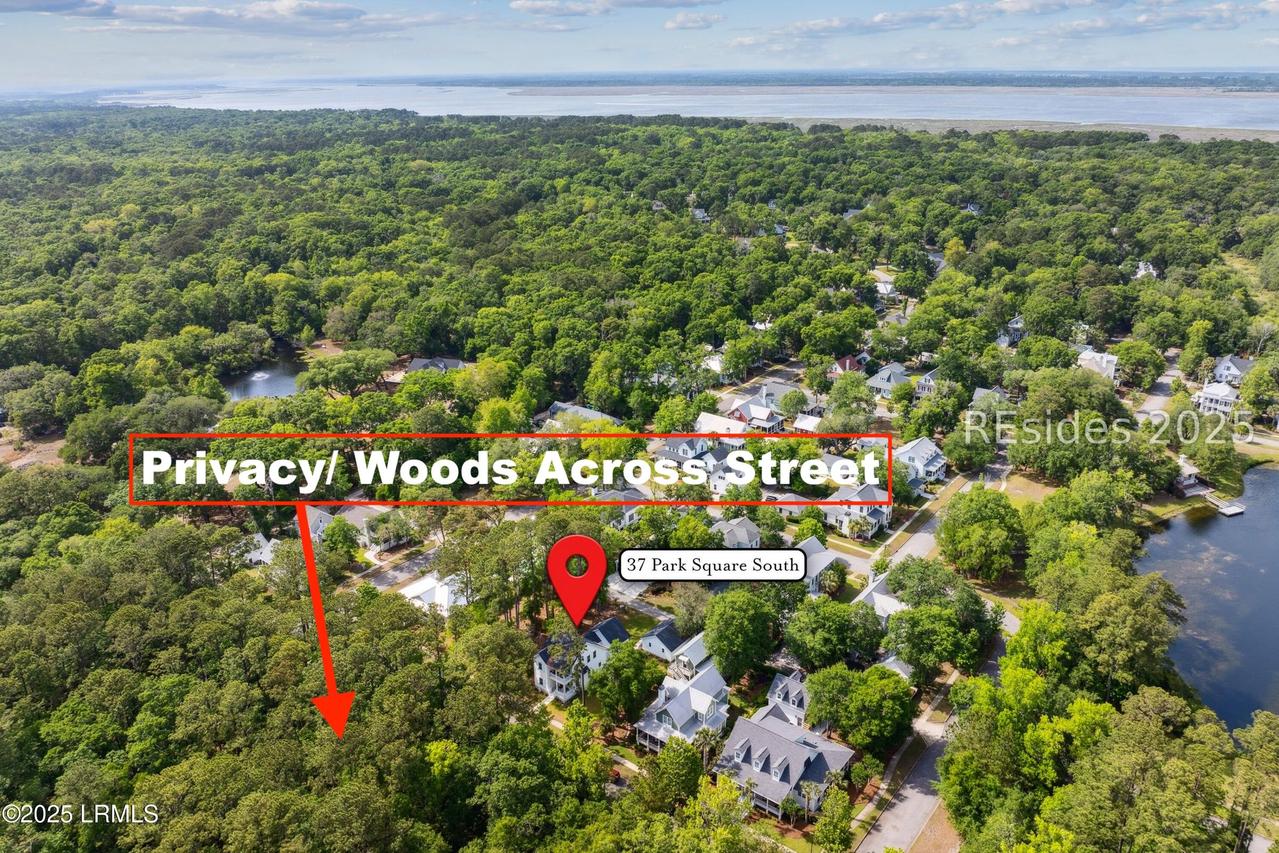 37 Park Sq., Beaufort, SC 29907