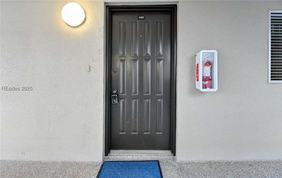 10 S Forest Beach Dr. #420, Hilton Head Island, SC 29928