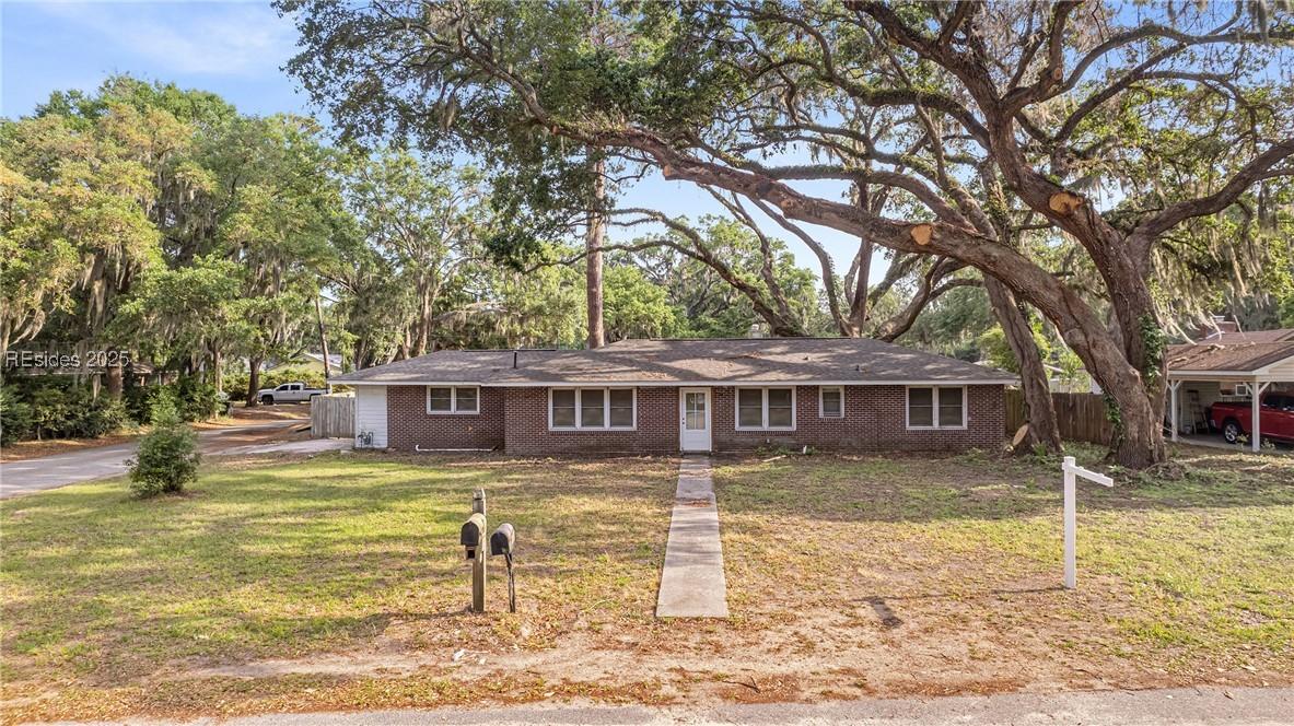 2608 Boyer St., Beaufort, SC 29902