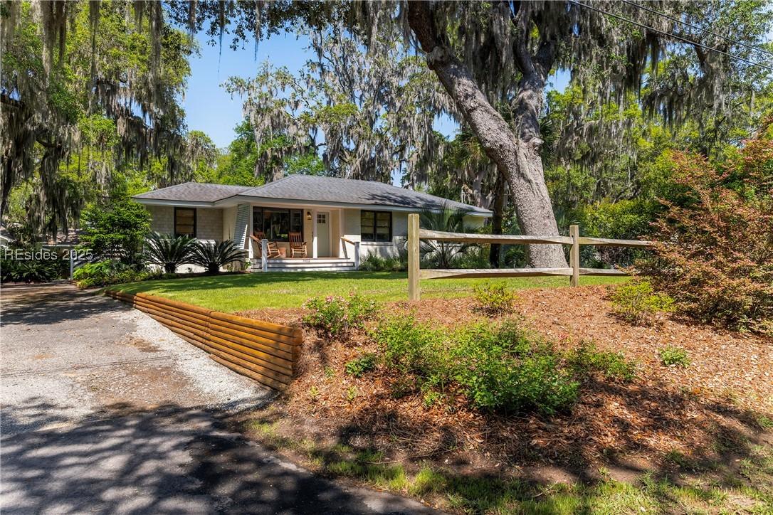 1402 Church St., Beaufort, SC 29902
