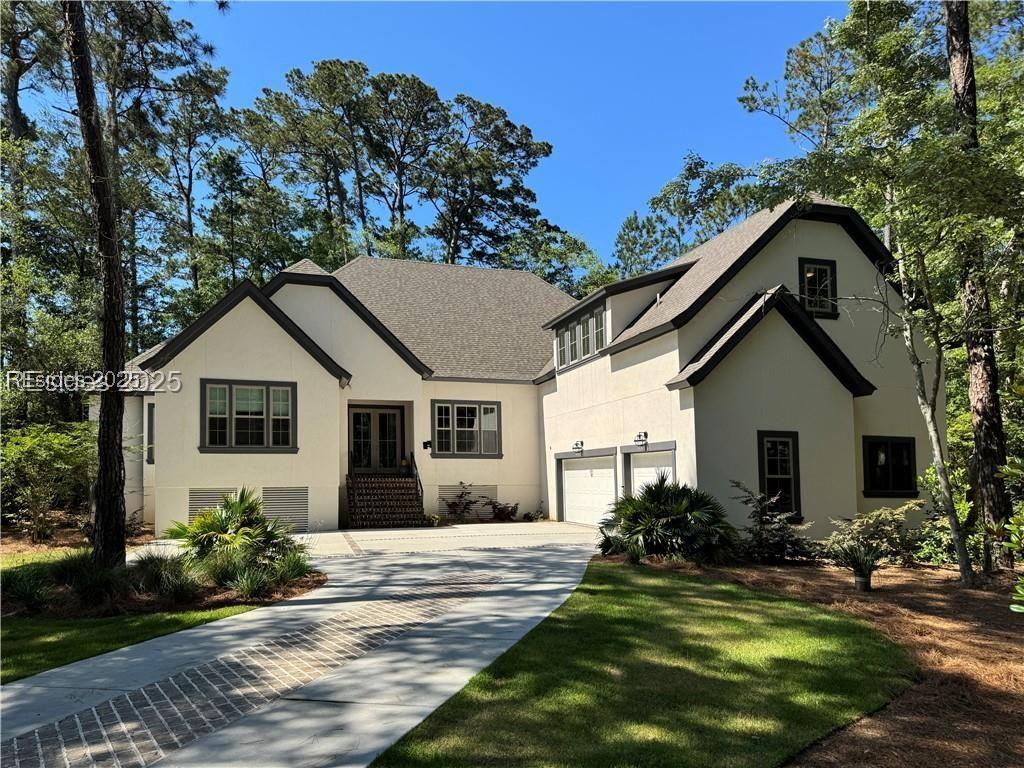 6 Linden Pl., Hilton Head Island, SC 29926