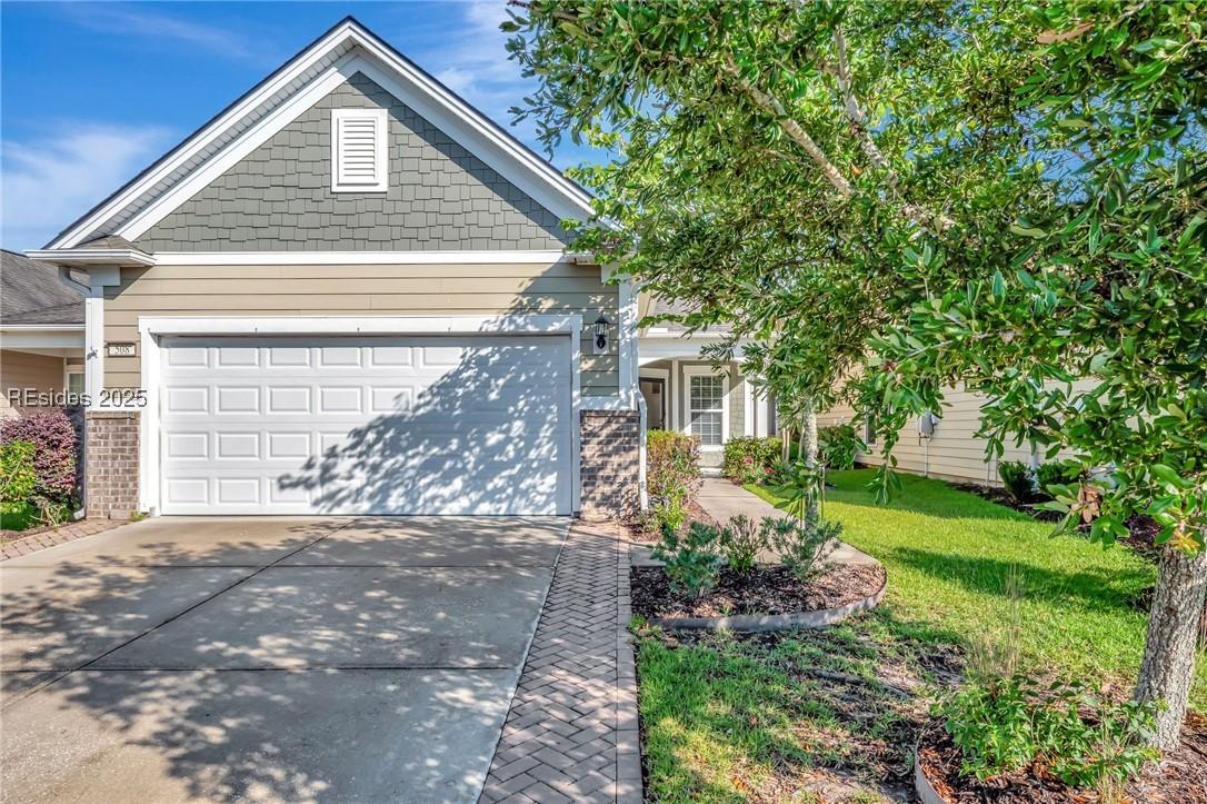 508 Heathwood Dr., Okatie, SC 29909