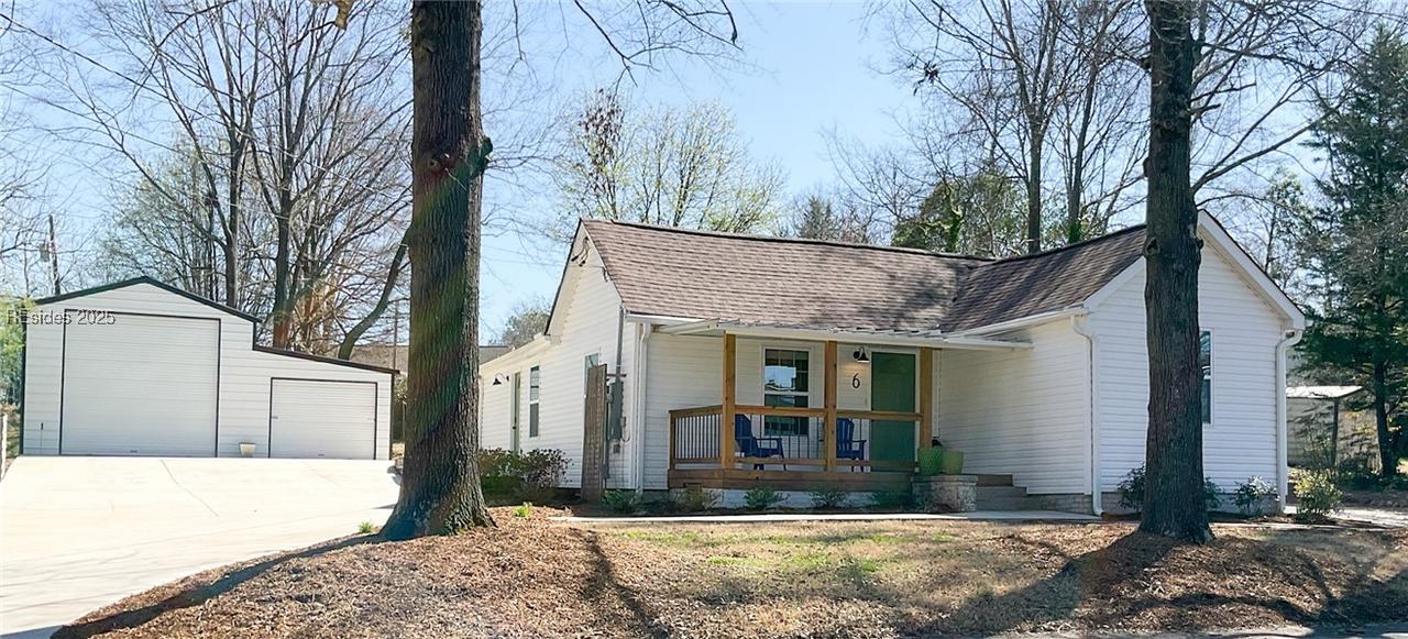 6 Littlefield St., Inman, SC 29349