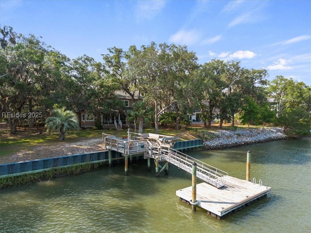 19 Cameroon Dr., Beaufort, SC 29907