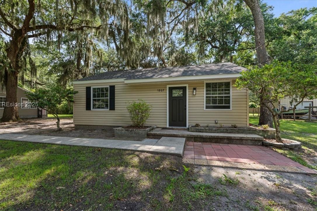 1807 Battery Park Dr., Port Royal, SC 29935