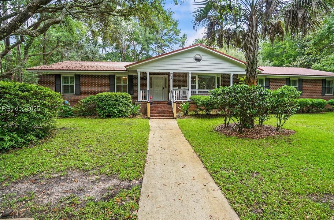 7 Blue Heron Cir., Beaufort, SC 29907