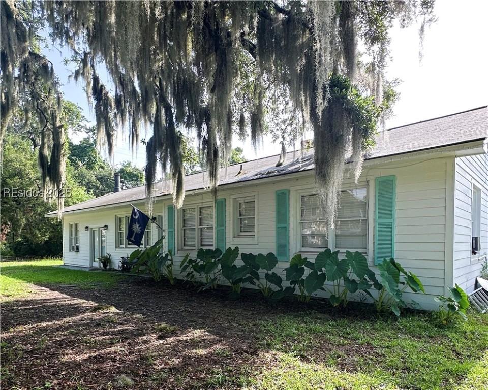 1508 London Ave., Port Royal, SC 29935