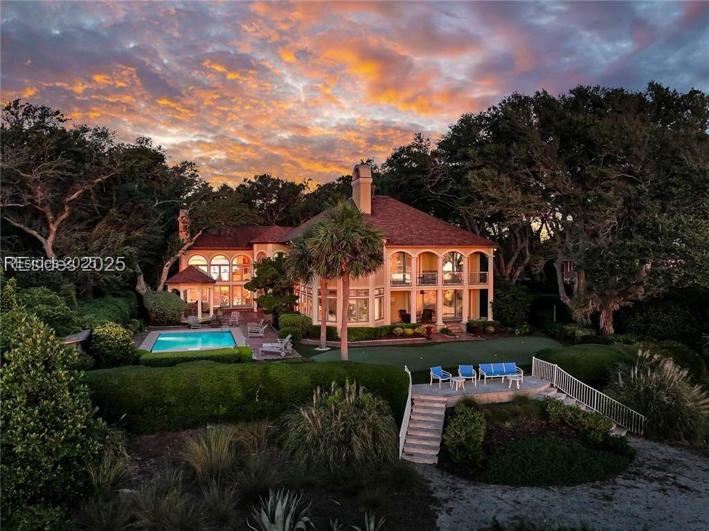 6 Overlook Pl, Hilton Head Island, SC 29928