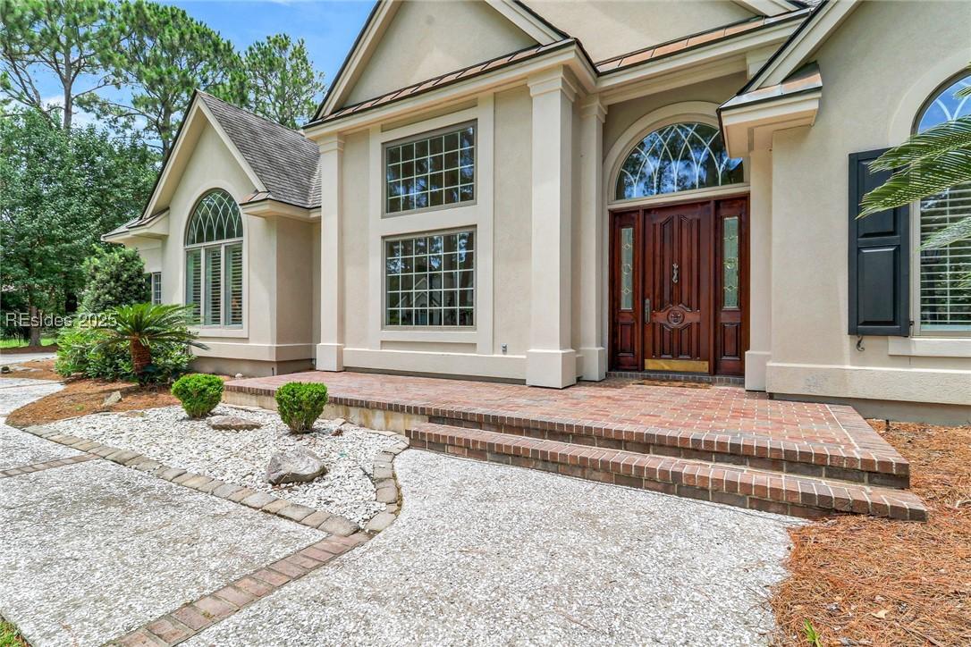 4 Annabella Ln., Hilton Head Island, SC 29926