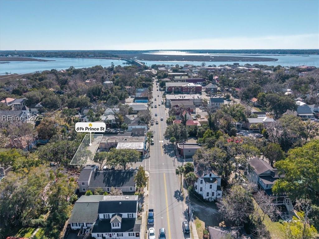 614 Prince St., Beaufort, SC 29902