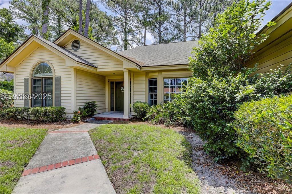5 Honey Locust Cir., Hilton Head Island, SC 29926