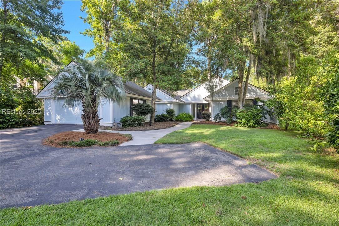 60 Edgewood Dr., Hilton Head Island, SC 29926