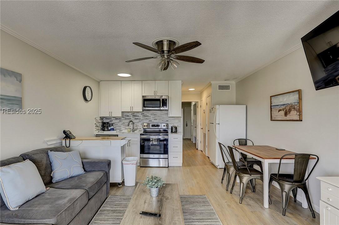 40 Folly Field Rd. #B349, Hilton Head Island, SC 29928