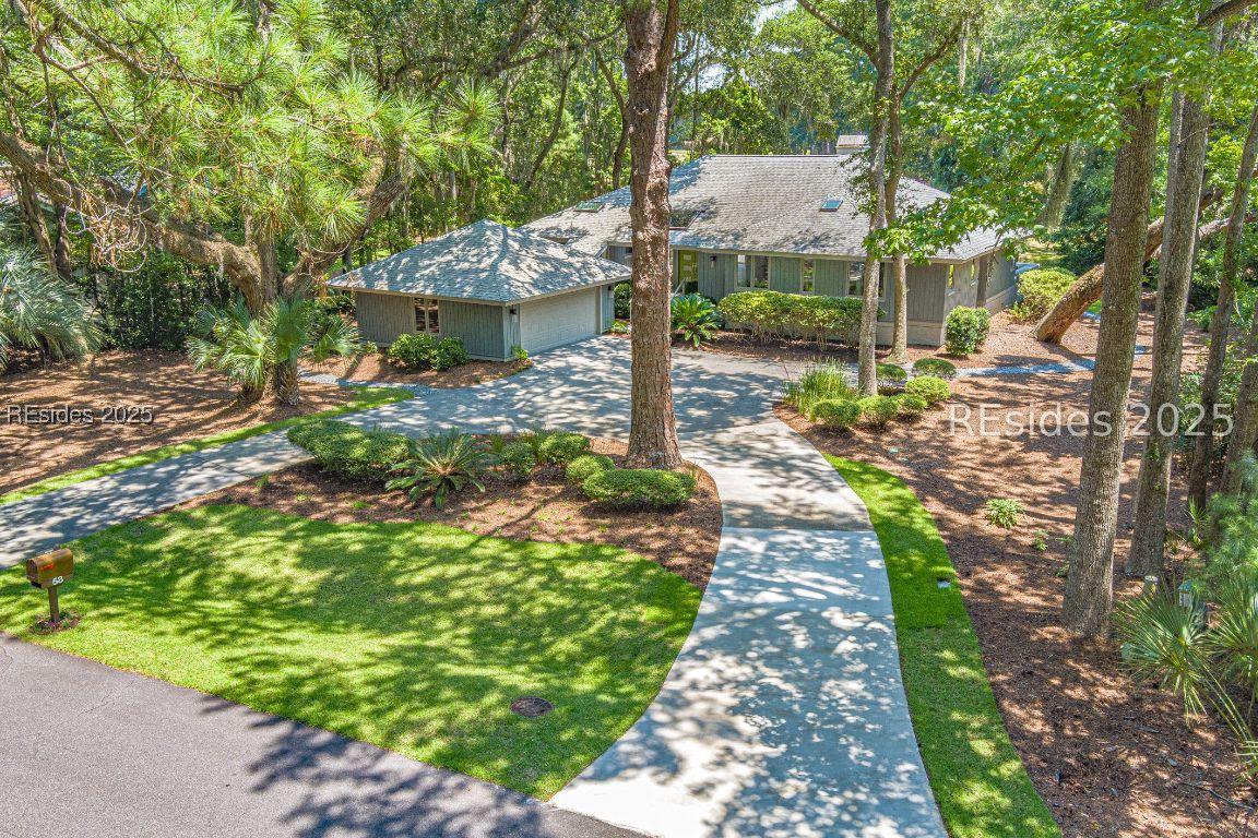 58 Deerfield Rd., Hilton Head Island, SC 29926