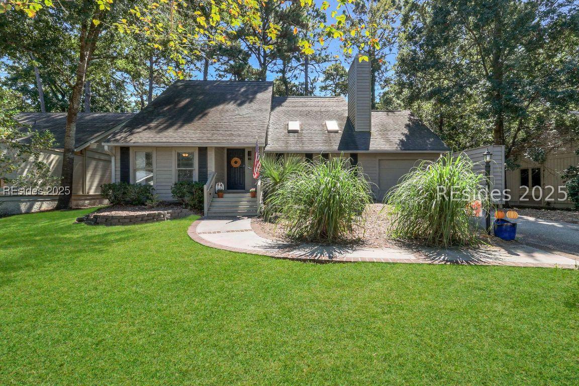 32 Otter Rd., Hilton Head Island, SC 29928