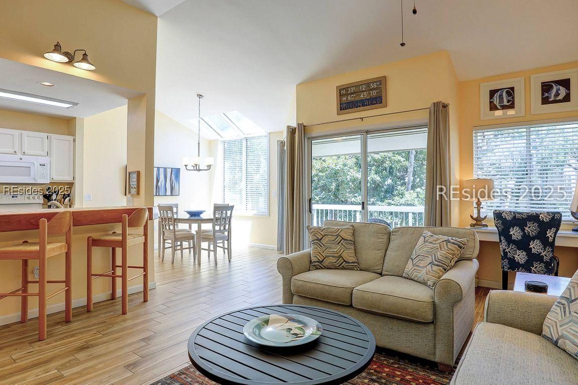 77 Ocean Ln. #APT 708, Hilton Head Island, SC 29928