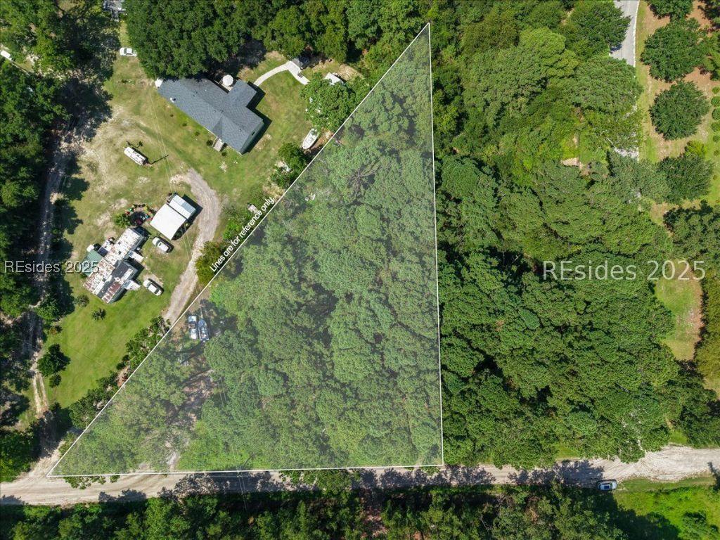 57 Joe Capers Rd., St Helena Island, SC 29920