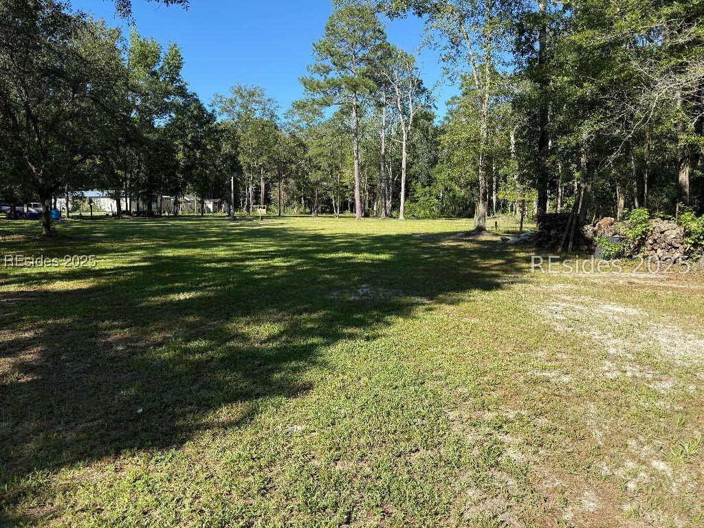 293 Meredith Rd., Ridgeland, SC 29936