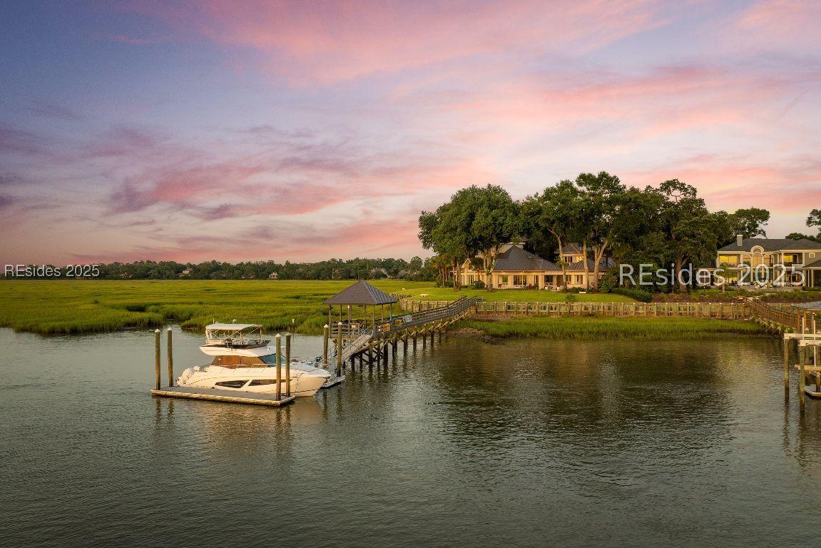 87 Oak Tree Rd., Bluffton, SC 29910