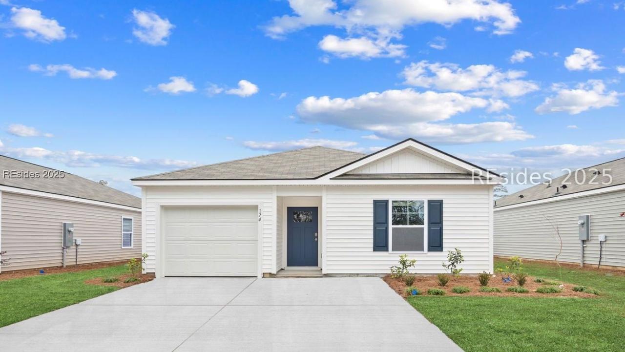 1242 Sanctum St., Ridgeland, SC 29936