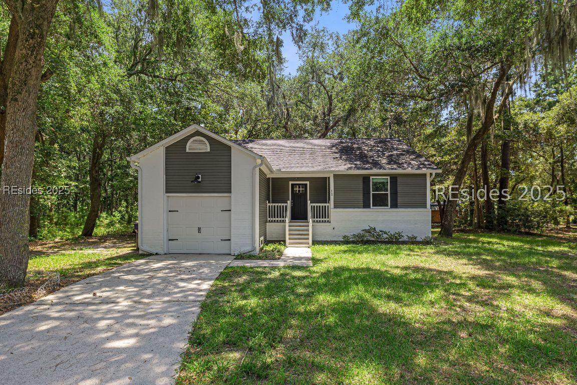 11 Arbor Ln., St Helena Island, SC 29920