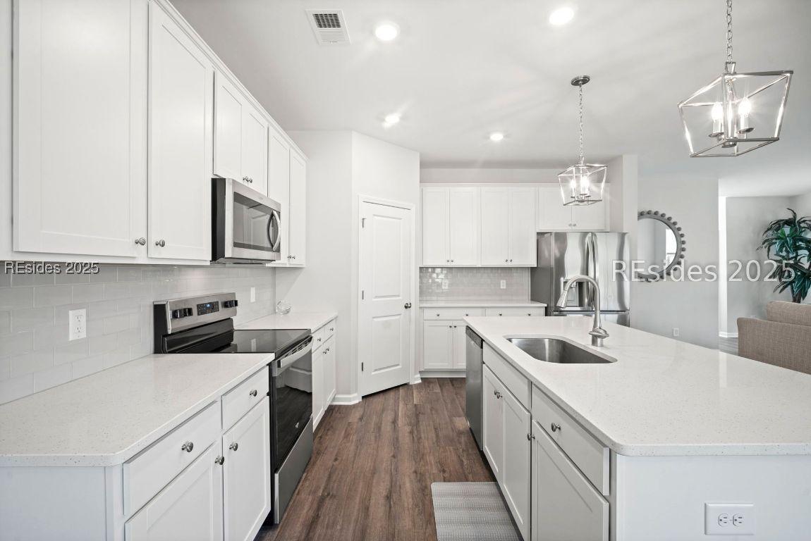 567 Dreher Dr., Hardeeville, SC 29927